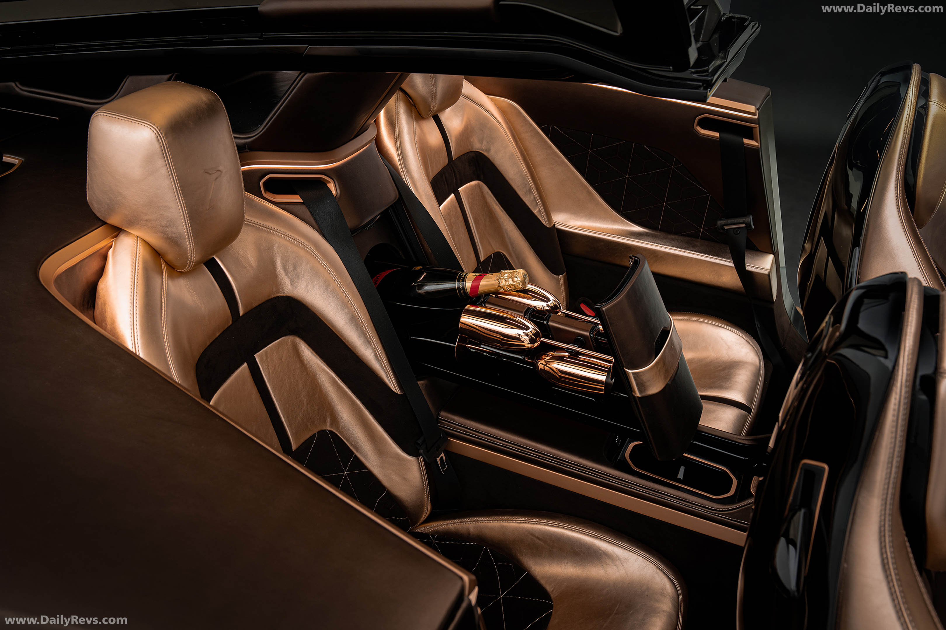 2027 GFG Style Peralta D Interior